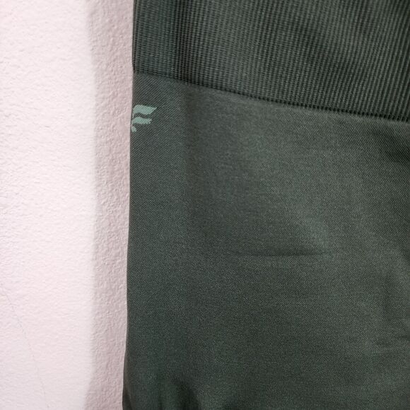 Fabletics Size Large High Rise Seamless Crop Moto Leggings Pants Dark Green - Picture 2 of 7